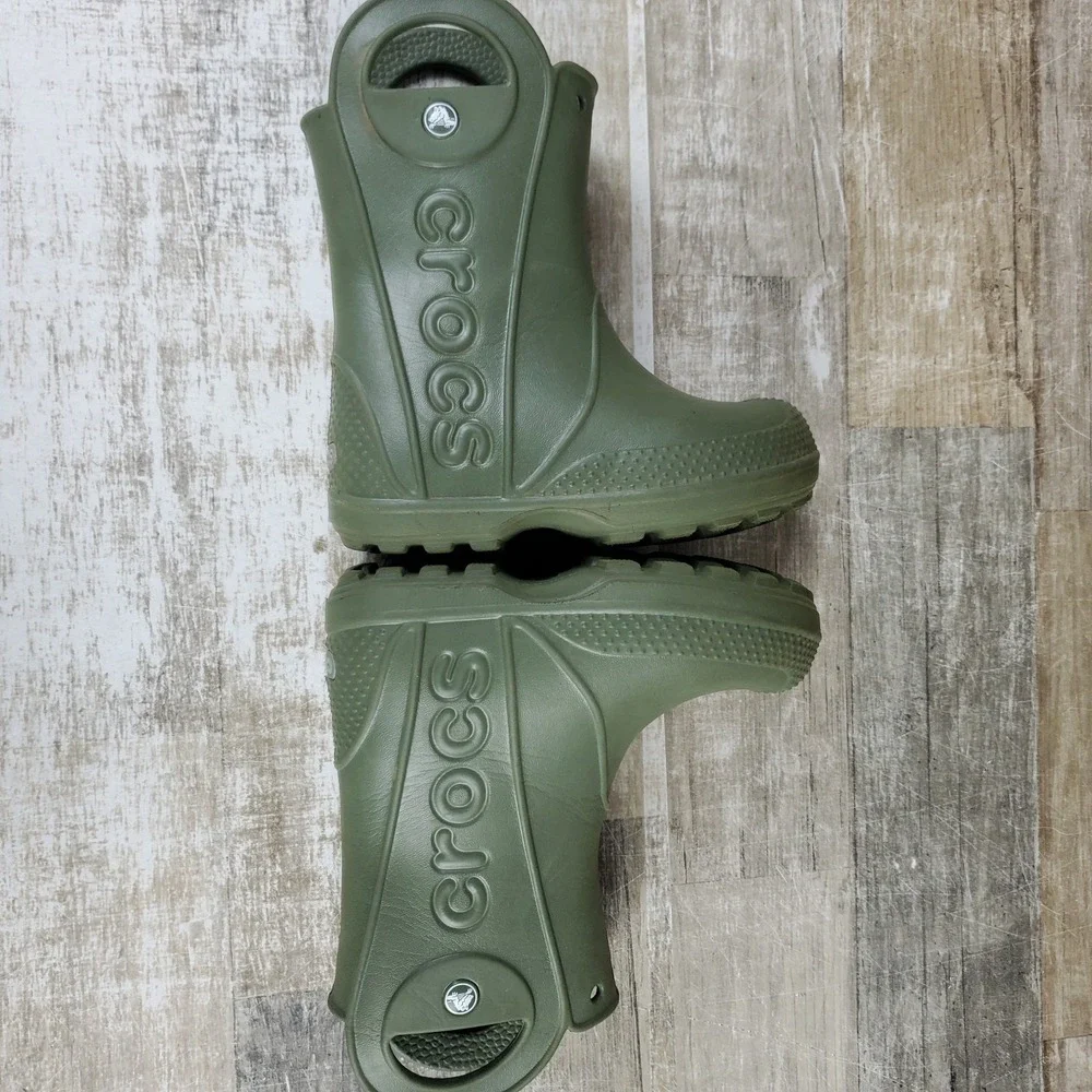 Crocs Handle It Kids Rain Boots Sz 9 C9 Green Rubber Handles Slip On Mid Top